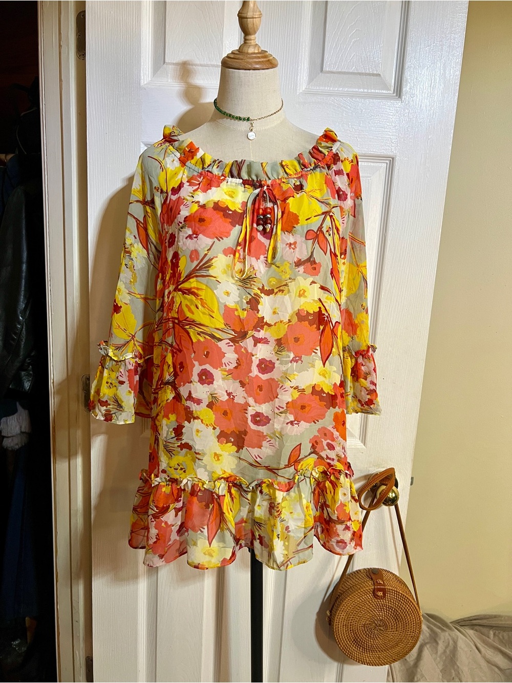 Simonton Says Wms Floral Sheer‎ Tropical Resort Boho Vacay Ruffle Tunic Top M